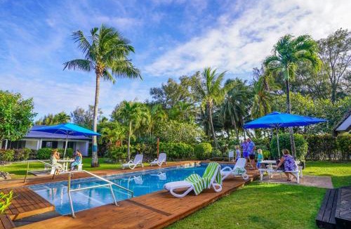 Arorangi Apartment | The Black Pearl Beachside Apartments