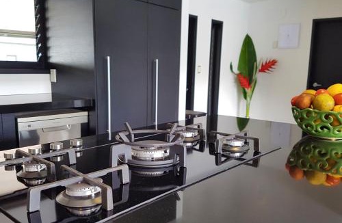 Rarotonga House | Boaza Place