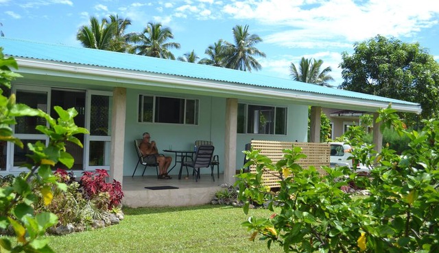Pacific family villa with own pool in Inave Tapere
