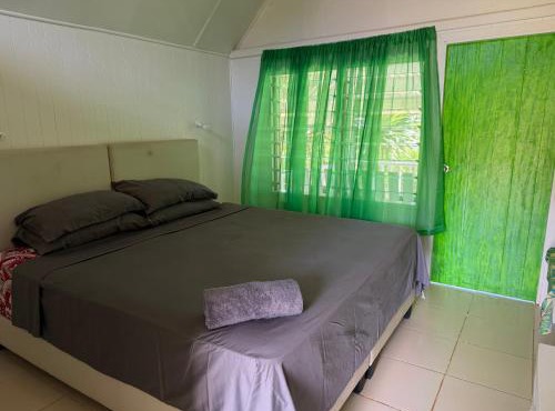 Atiu Bungalows