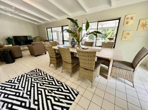 Tereora Heights Pool Retreat
